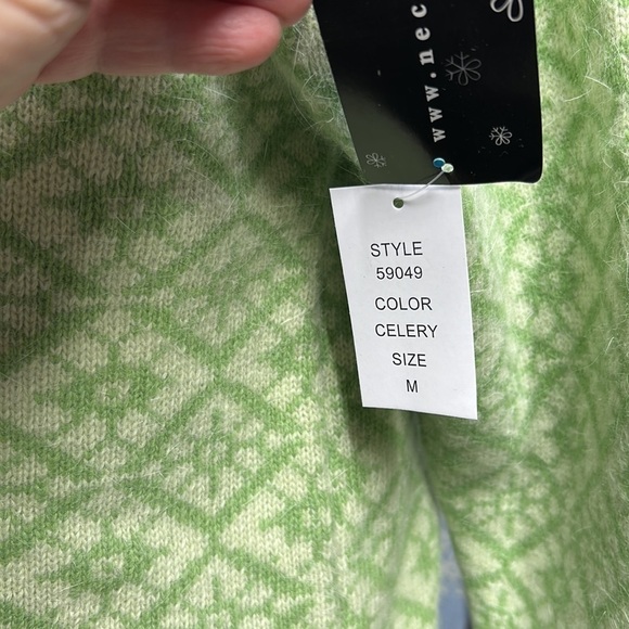 Neckworks  pullover 50 wool 40angora spring colors geometric design NWT. - Picture 12 of 17